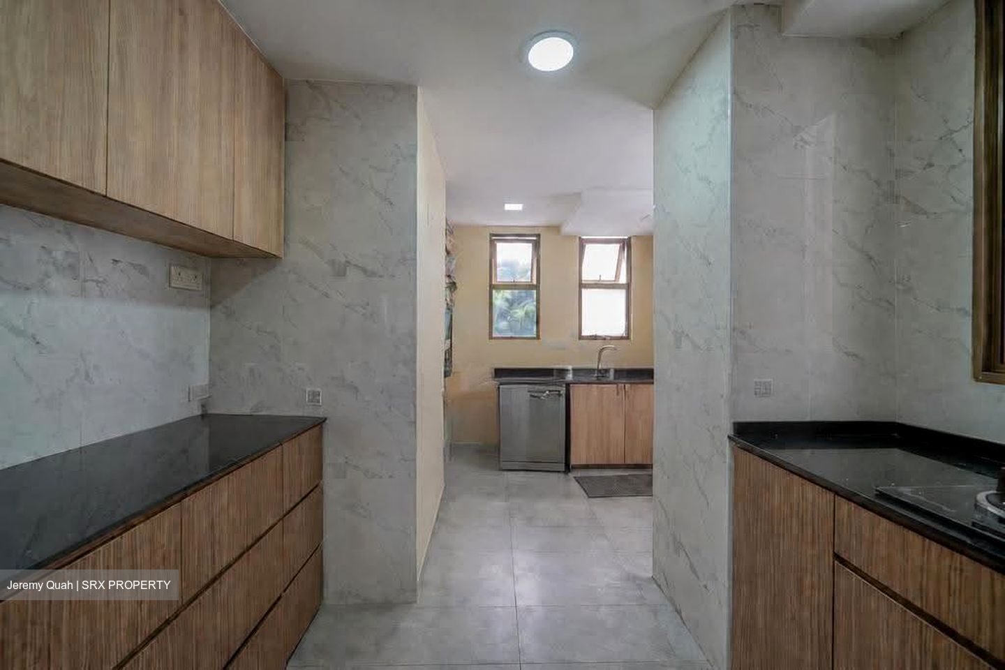 Parkview Apartments (D23), Apartment #615405031